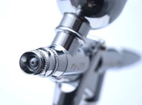 Airbrush gereedschap en accessoires voor modelbouw - pistolen, mixing cups en pipetten