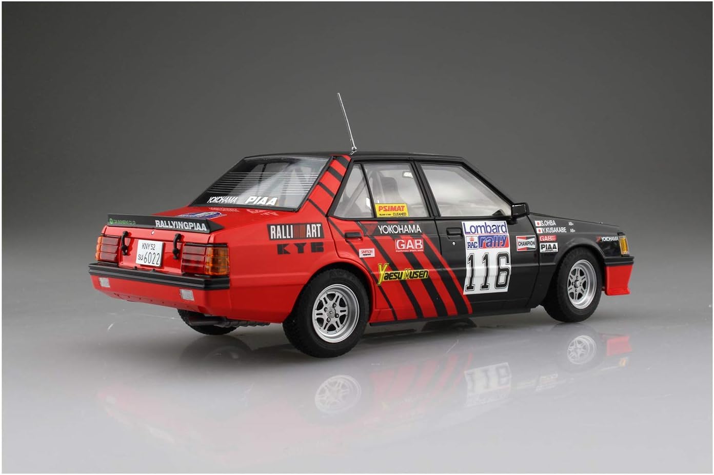 Gebouwde Beemax 1/24 Mitsubishi Lancer Turbo RAC Rally 1984 Advan model rechterzijde