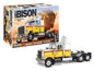 Revell Chevrolet Bison vrachtwagen 1:32 schaal modelbouwkit doos art
