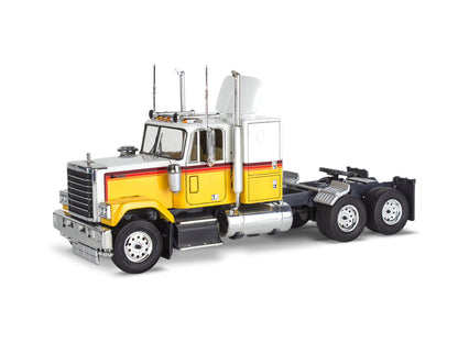 Chevrolet Bison trekker modelbouwkit chromen grille en velgen