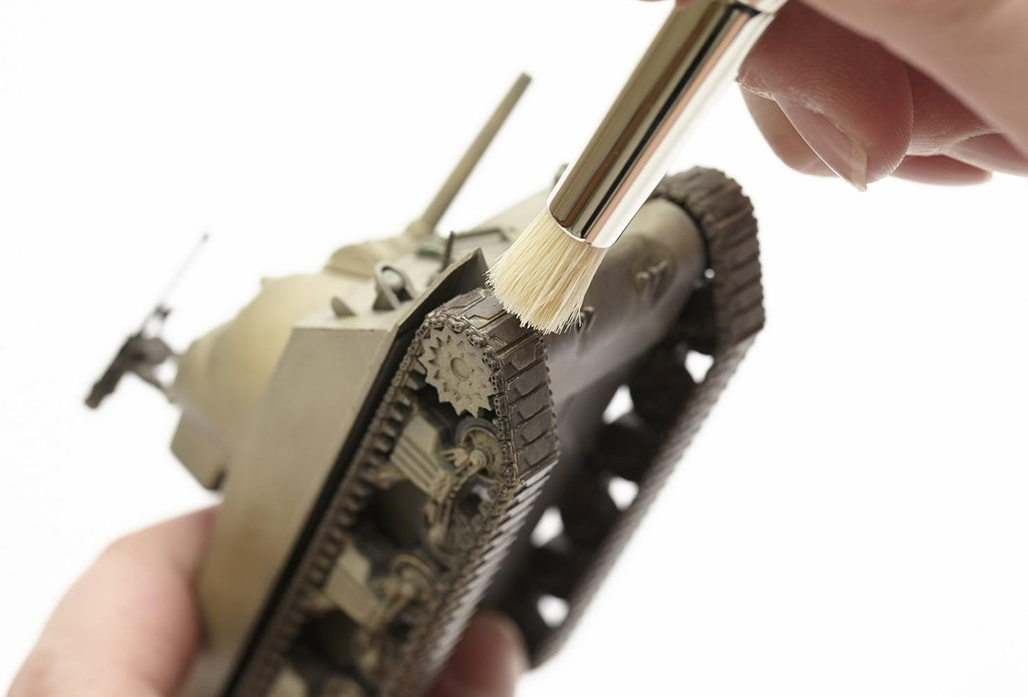 Mr.Hobby MB34 extra large weathering brush set gebruikt voor drybrush en pigment technieken